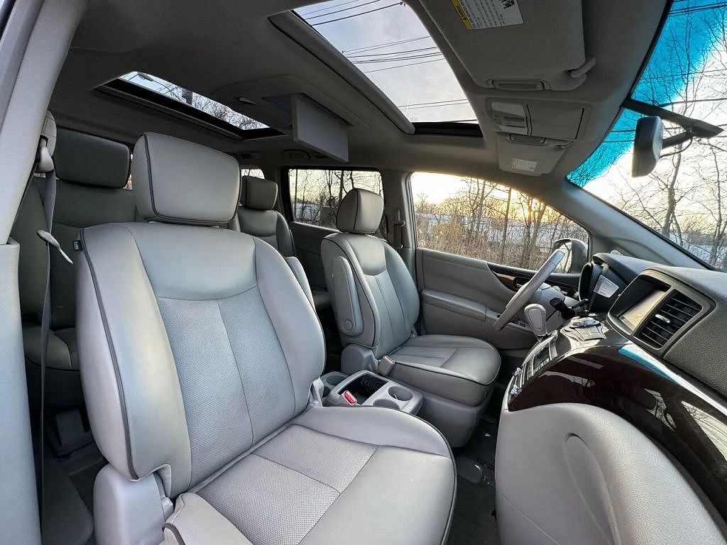 2015 Nissan Quest