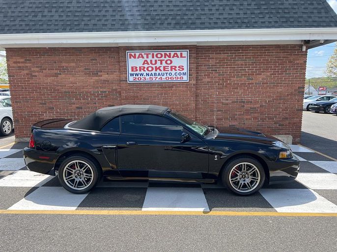 2003 Ford Mustang