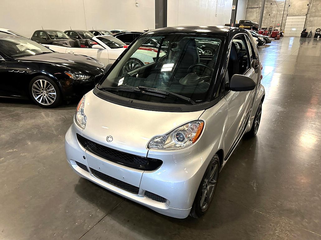 2012 Smart Fortwo Passion image 1