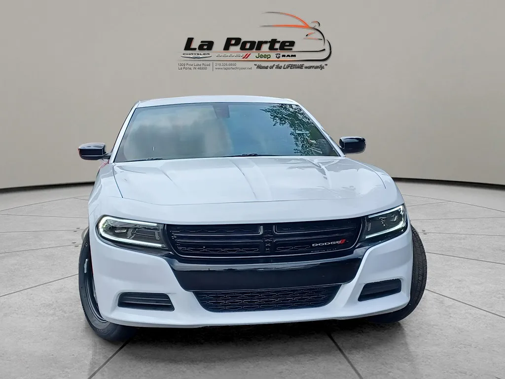 2023 Dodge Charger Police image 3