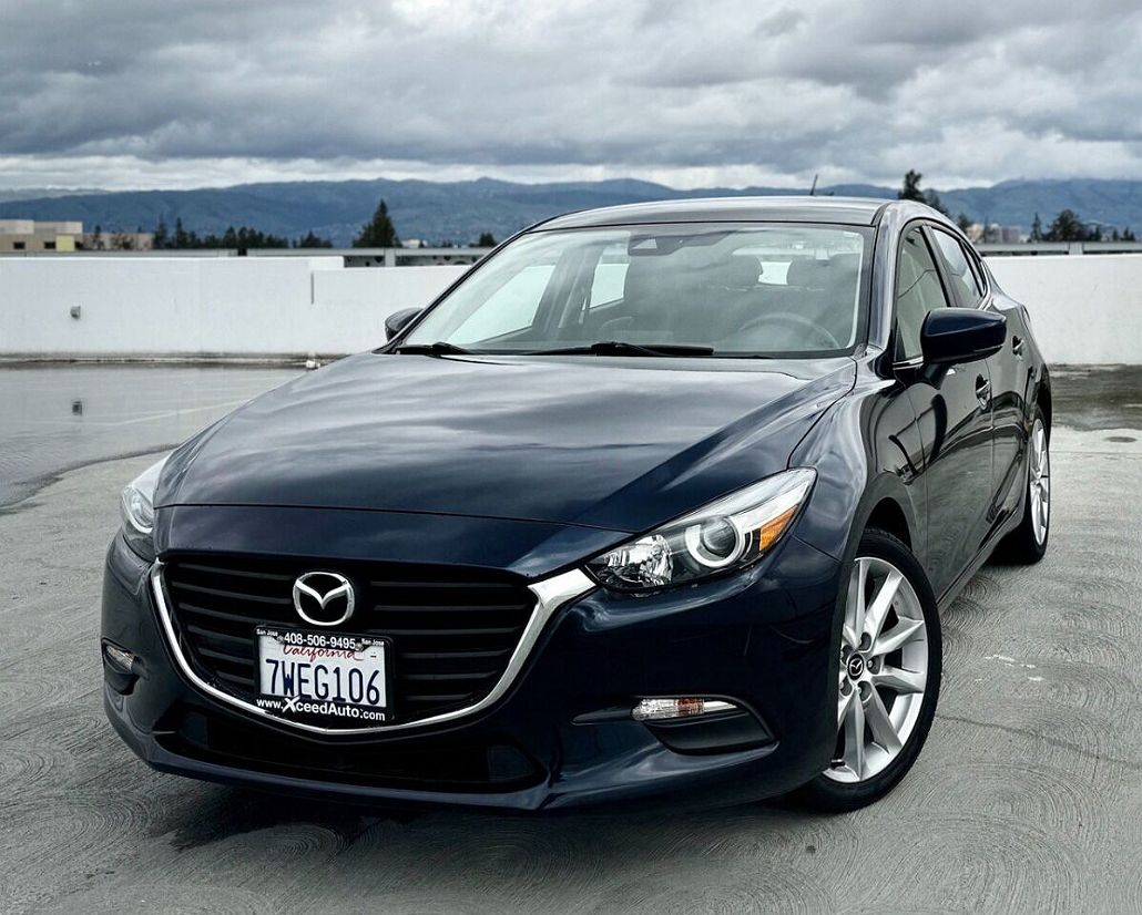 2017 Mazda Mazda3 Touring image 1