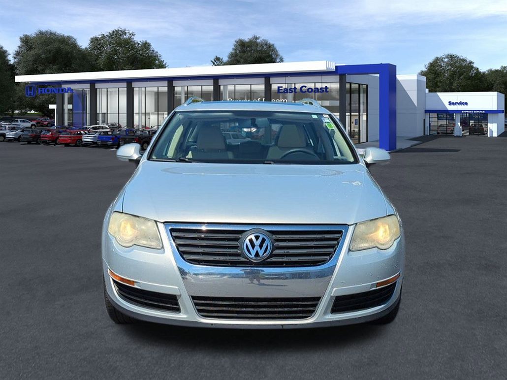 2009 Volkswagen Passat Komfort image 2