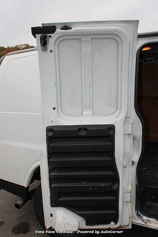 2006 Chevrolet Express 1500 image 56