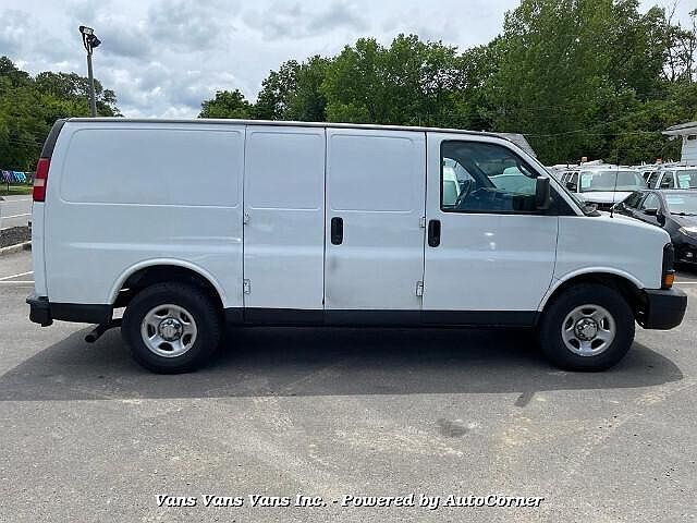 2006 Chevrolet Express 1500 image 6