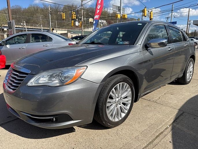 2012 Chrysler 200