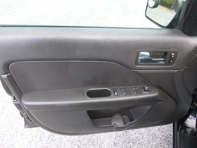 2006 Ford Fusion SEL image 8
