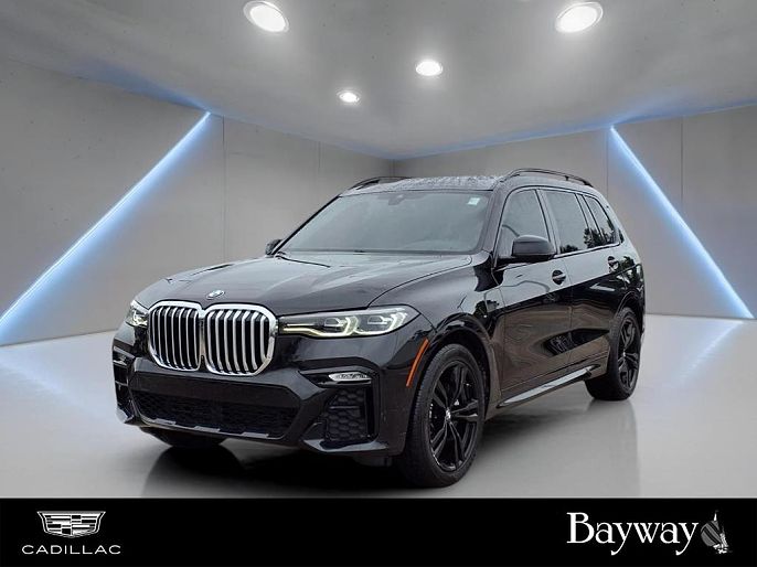 2022 BMW X7