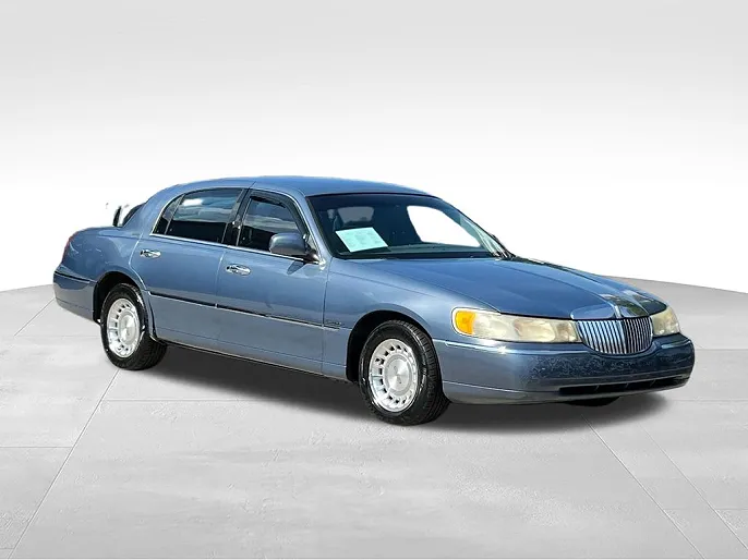 1999 Lincoln Town Car