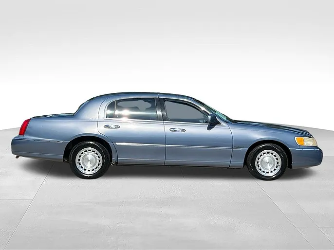 1999 Lincoln Town Car