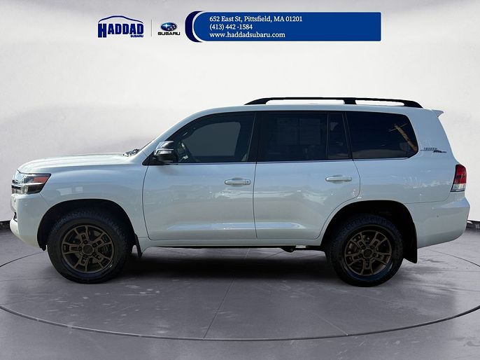 2020 Toyota Land Cruiser