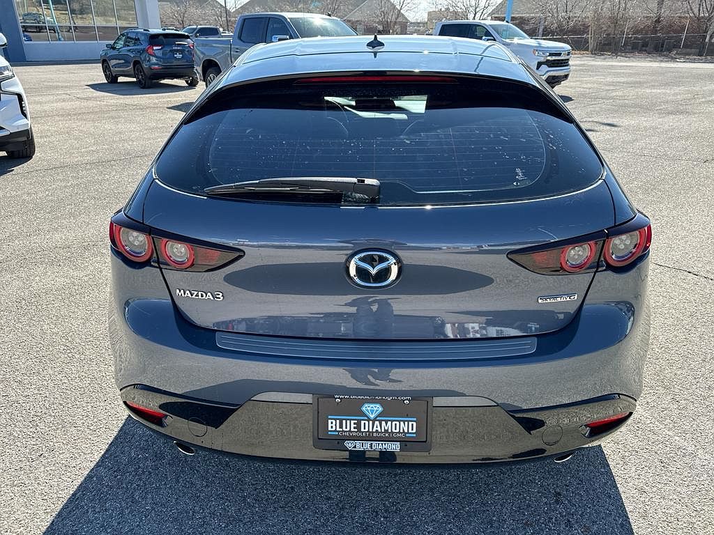 2020 Mazda Mazda3 Premium image 5