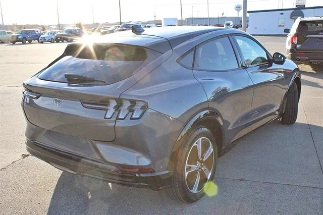 2023 Ford Mustang Mach-E