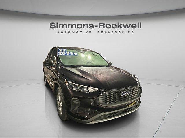 2023 Ford Escape