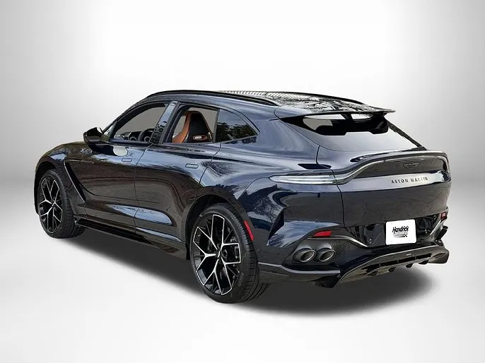 2026 Aston Martin DBX