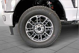 2025 Ford F-250