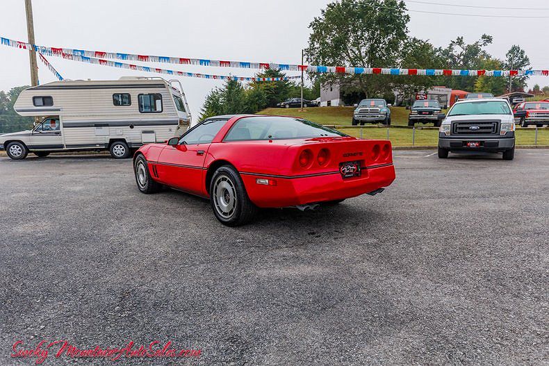 1985 Chevrolet Corvette null image 13