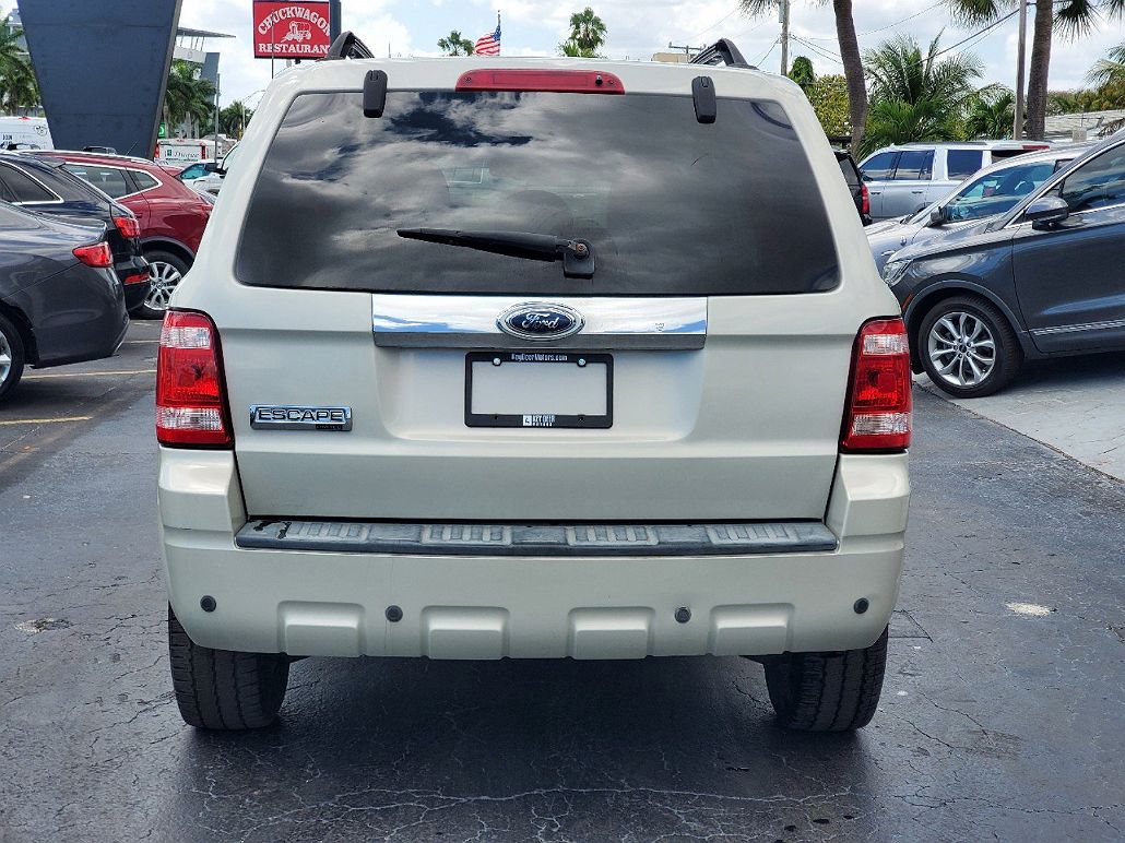 2008 Ford Escape Limited image 2