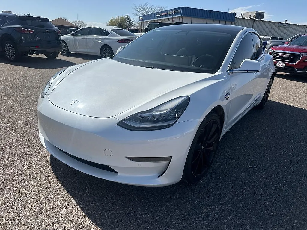 2020 Tesla Model 3 Long Range image 1