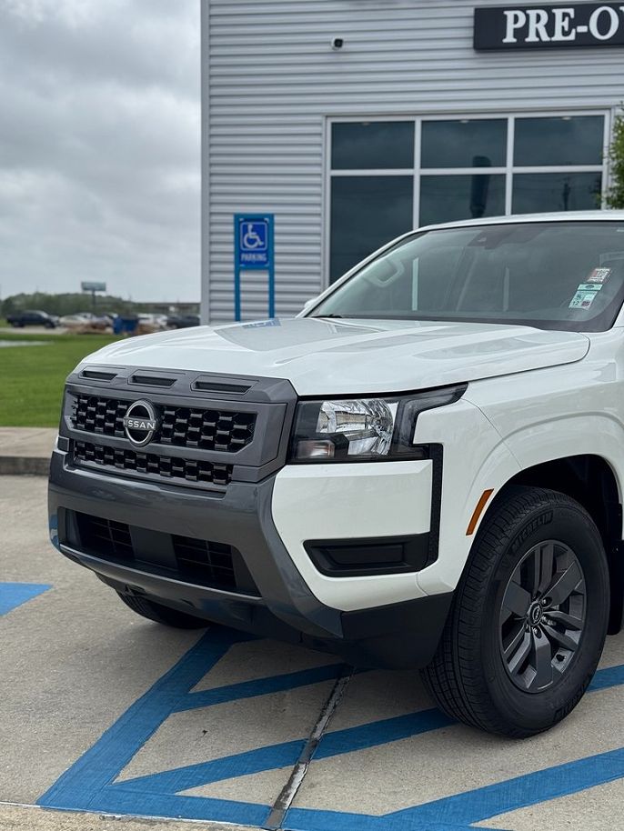 2025 Nissan Frontier