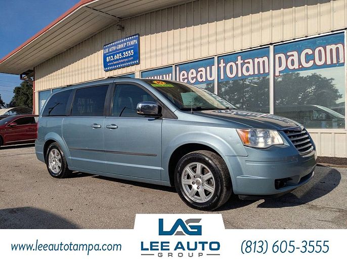 2010 Chrysler Town & Country