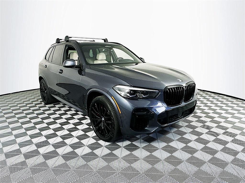 2022 BMW X5 M50i image 0