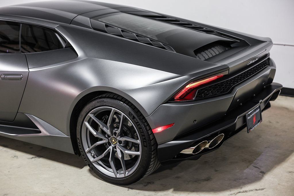 2015 Lamborghini Huracan LP610 image 16