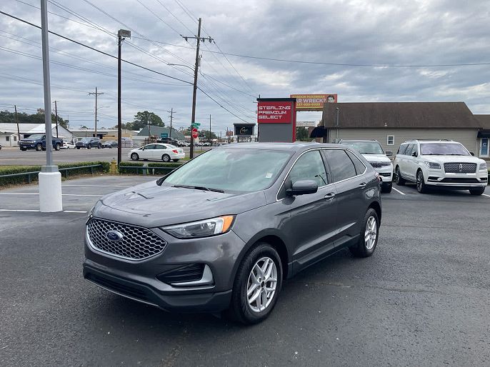 2023 Ford Edge