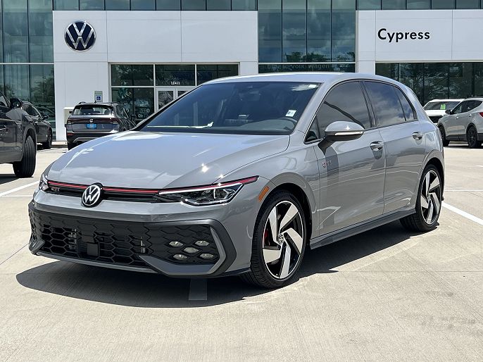 2025 Volkswagen Golf
