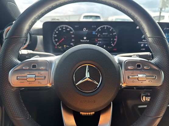 2022 Mercedes Benz CLA AMG 35 4MATIC photo 9