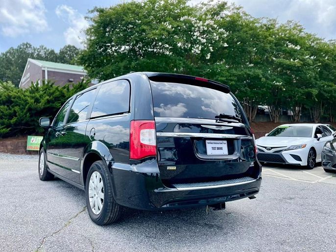 2016 Chrysler Town & Country