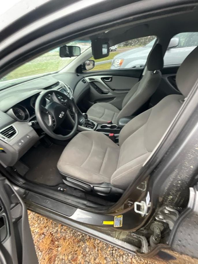 2016 Hyundai Elantra