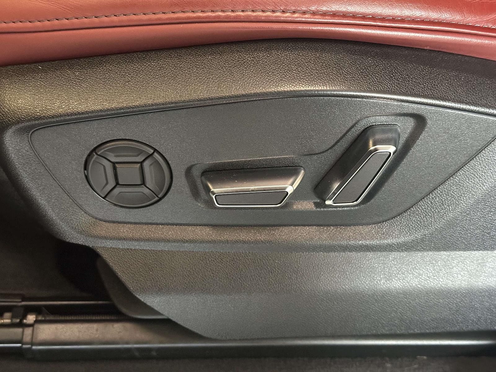 2023 Audi SQ8
