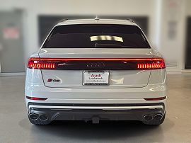 2023 Audi SQ8