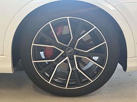 2023 Audi SQ8