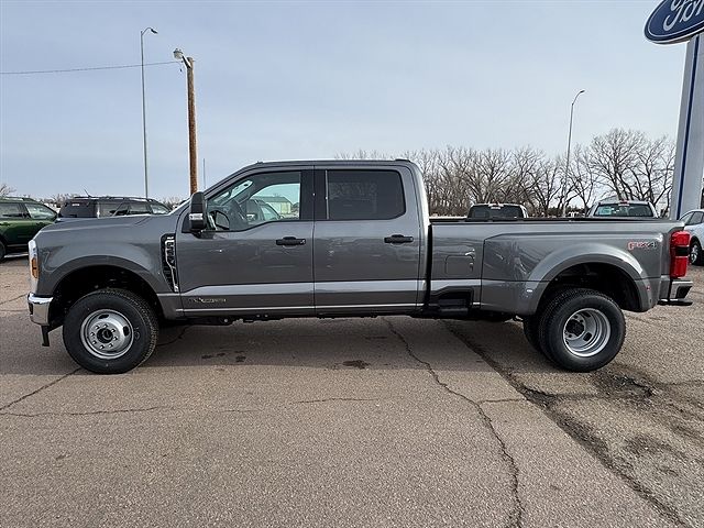 2025 Ford F-350