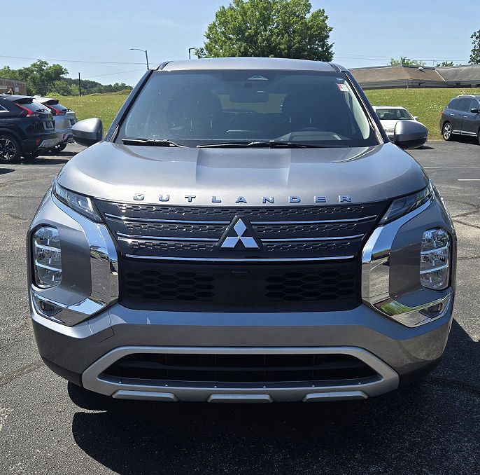 2023 Mitsubishi Outlander