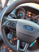 2016 Ford Focus SE image 23