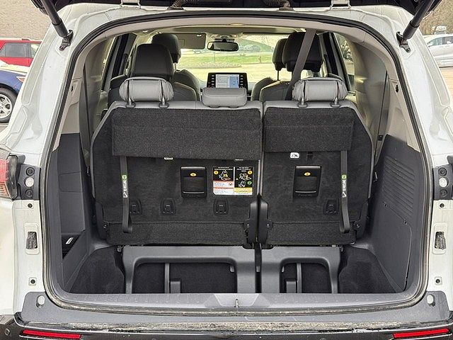 2024 Toyota Sienna