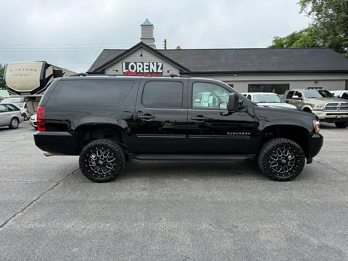 2011 Chevrolet Suburban 2500