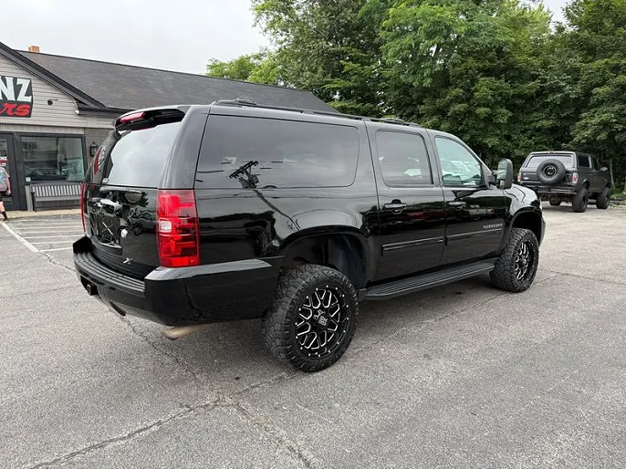 2011 Chevrolet Suburban 2500