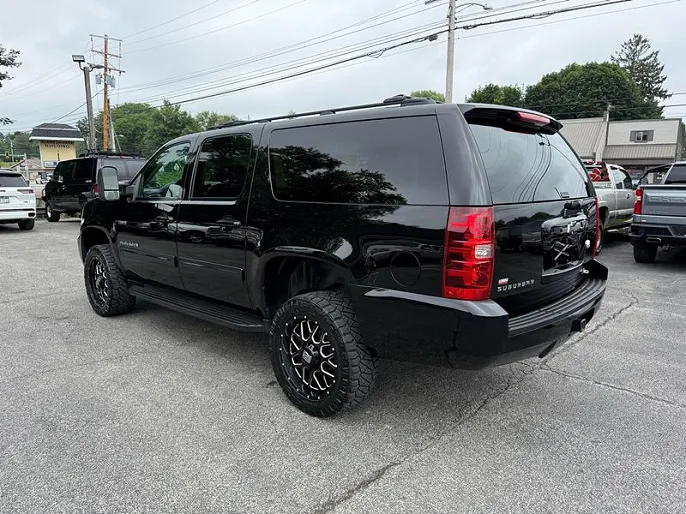 2011 Chevrolet Suburban 2500