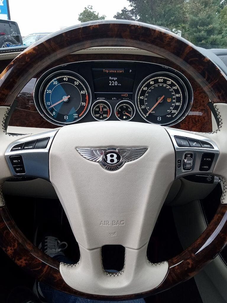 2014 Bentley Continental GTC image 11