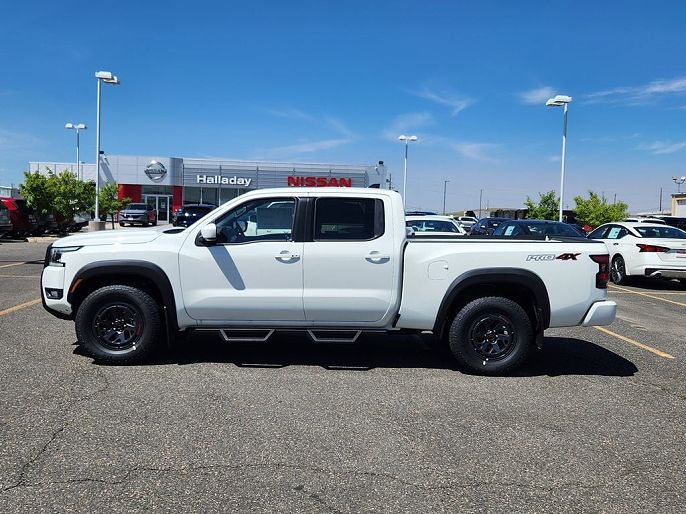 2025 Nissan Frontier
