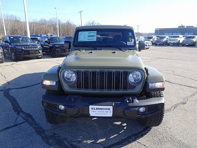 2025 Jeep Gladiator