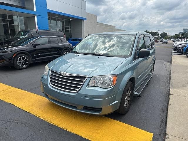 2010 Chrysler Town & Country