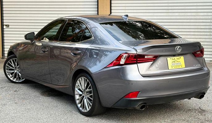 2015 Lexus IS
