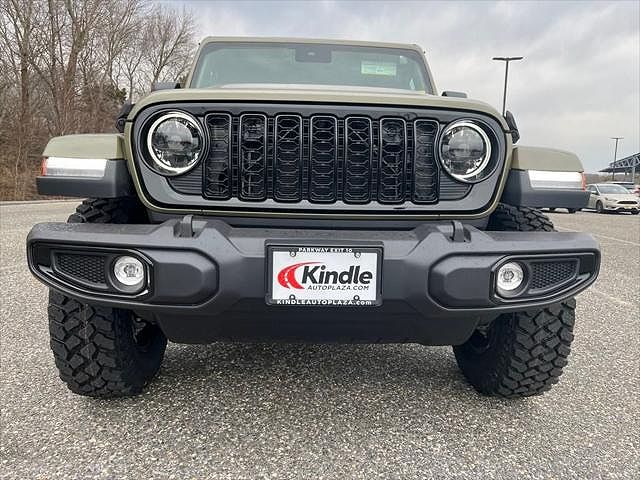 2025 Jeep Gladiator