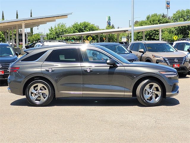 2026 Genesis GV70