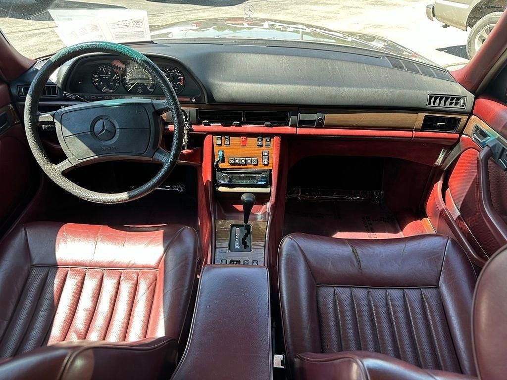 1987 Mercedes-Benz 420