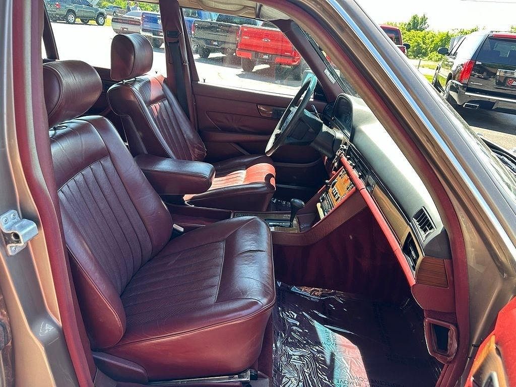 1987 Mercedes-Benz 420